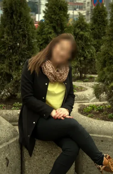 Annika, 27
