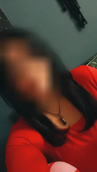 Celina, 30