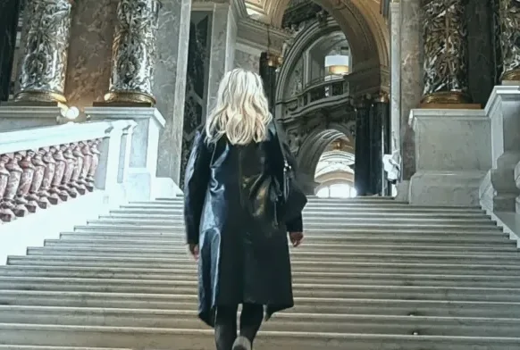 Diana, 20