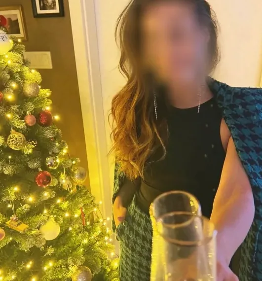 Greta, 35