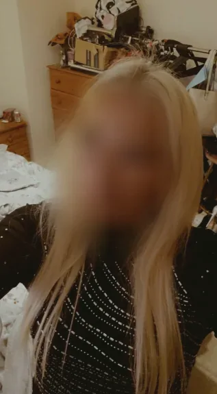 Isabell, 37