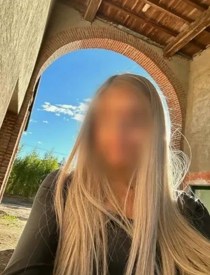 Leyla, 28