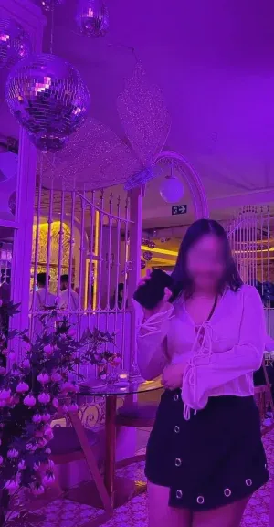 Sophia, 31