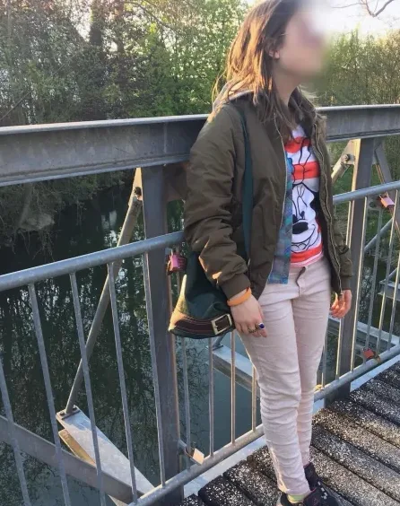 Svenja, 24
