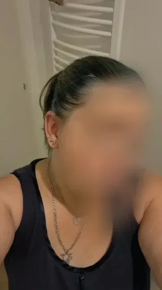 Zeynep, 31